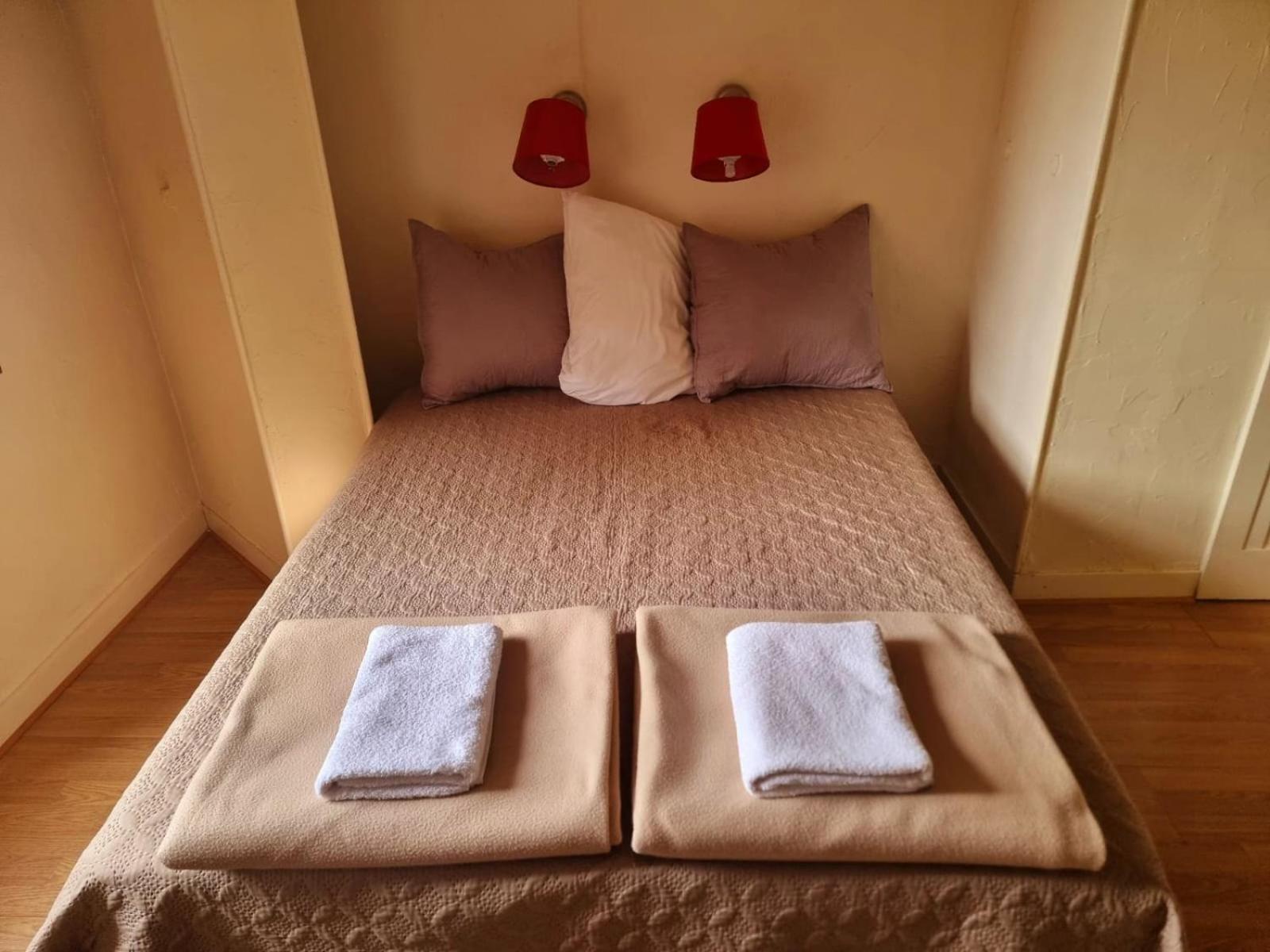Hotel Le Pavillon de St Agnan à Hautefort Extérieur photo