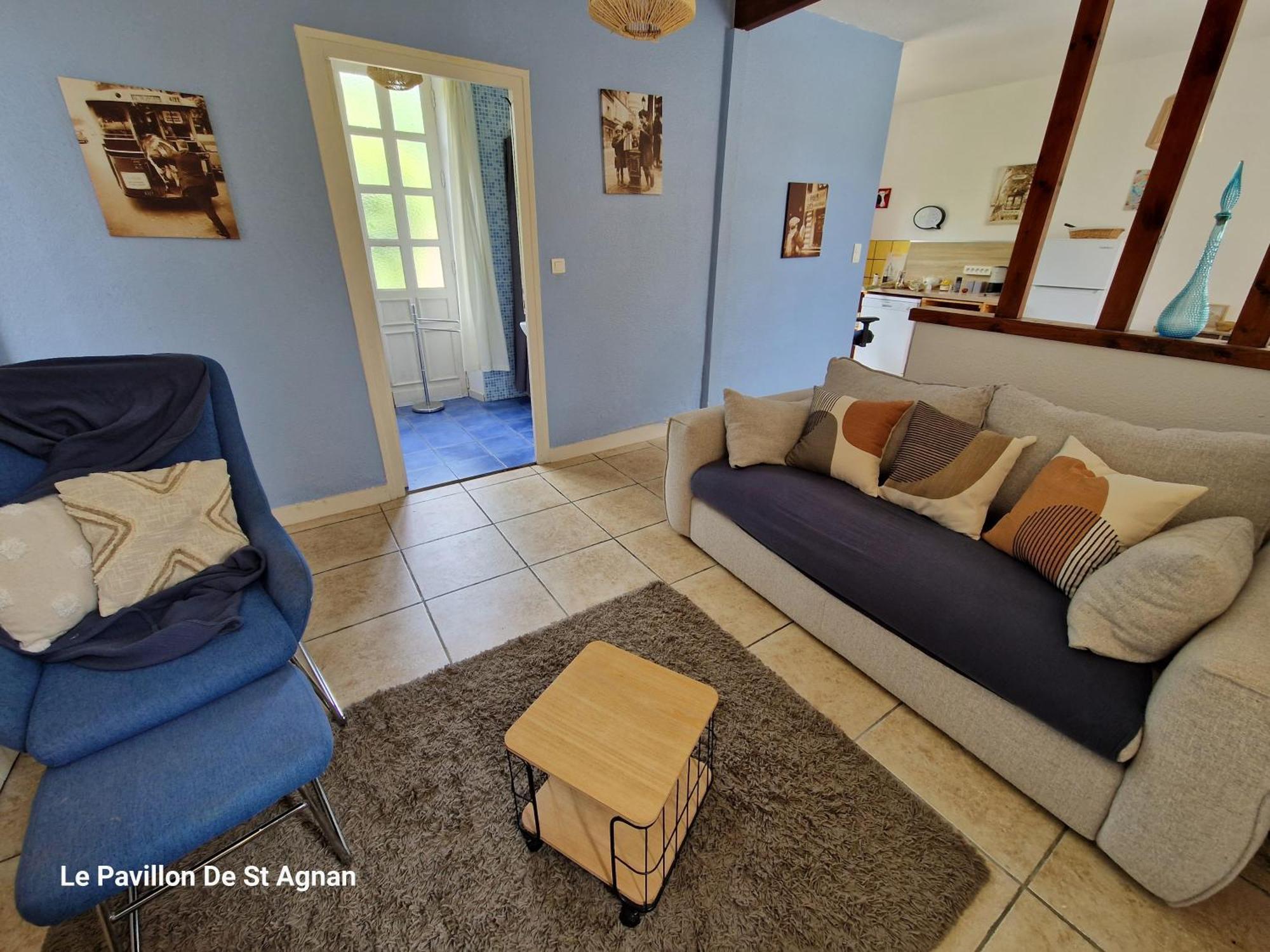Hotel Le Pavillon de St Agnan à Hautefort Extérieur photo